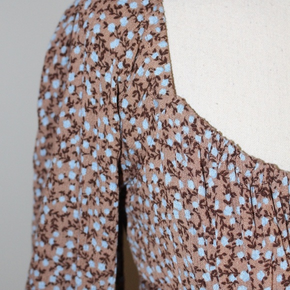 Garage, Ava Tie Front Floral long sleeve crop shirt Blouse NWT - Picture 5 of 11